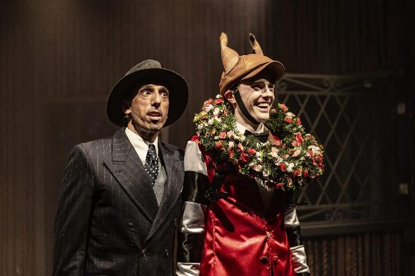 AussieTheatre.com AussieTheatre.com