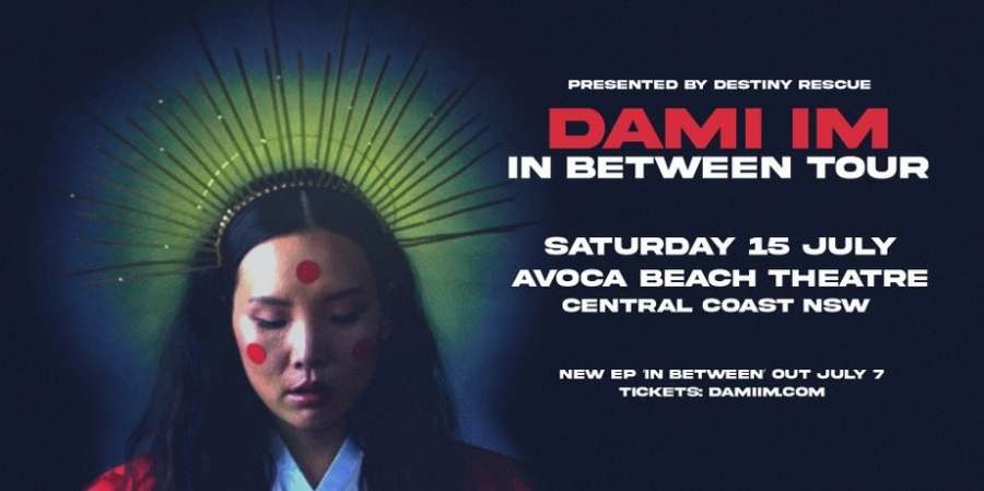 Avoca Beach Theatre - Dami Im Avoca Beach Theatre - Dami Im