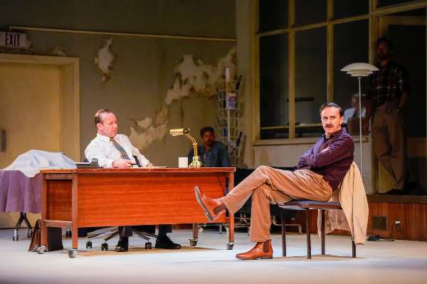 Stage Noise Stage Noise